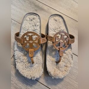 Tory Burch Tan Shearling Miller Sandals Size 6.5